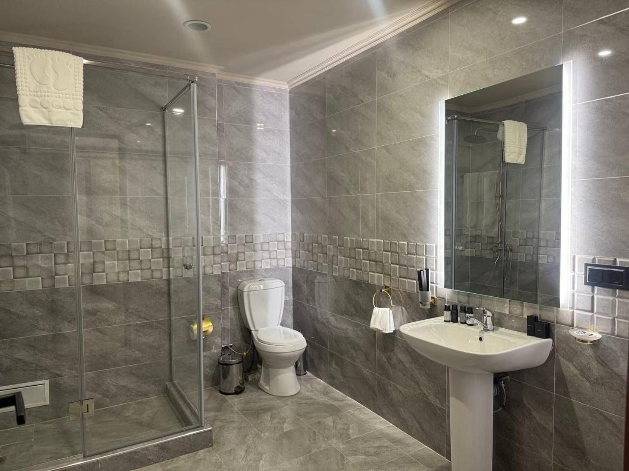 Eighty Eight Deluxe Hotel & Spa تساجكادزور المظهر الخارجي الصورة
