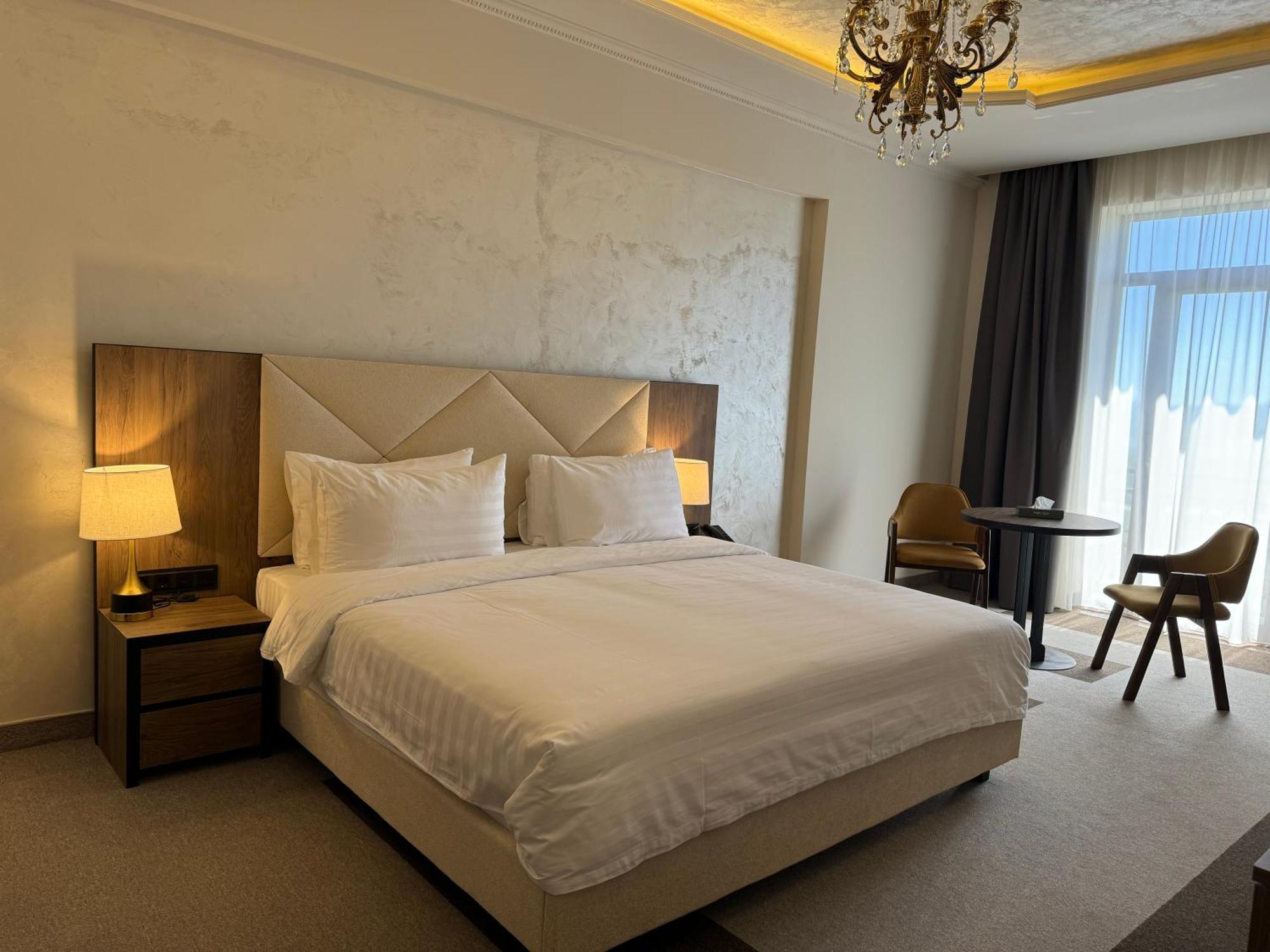 Eighty Eight Deluxe Hotel & Spa تساجكادزور المظهر الخارجي الصورة