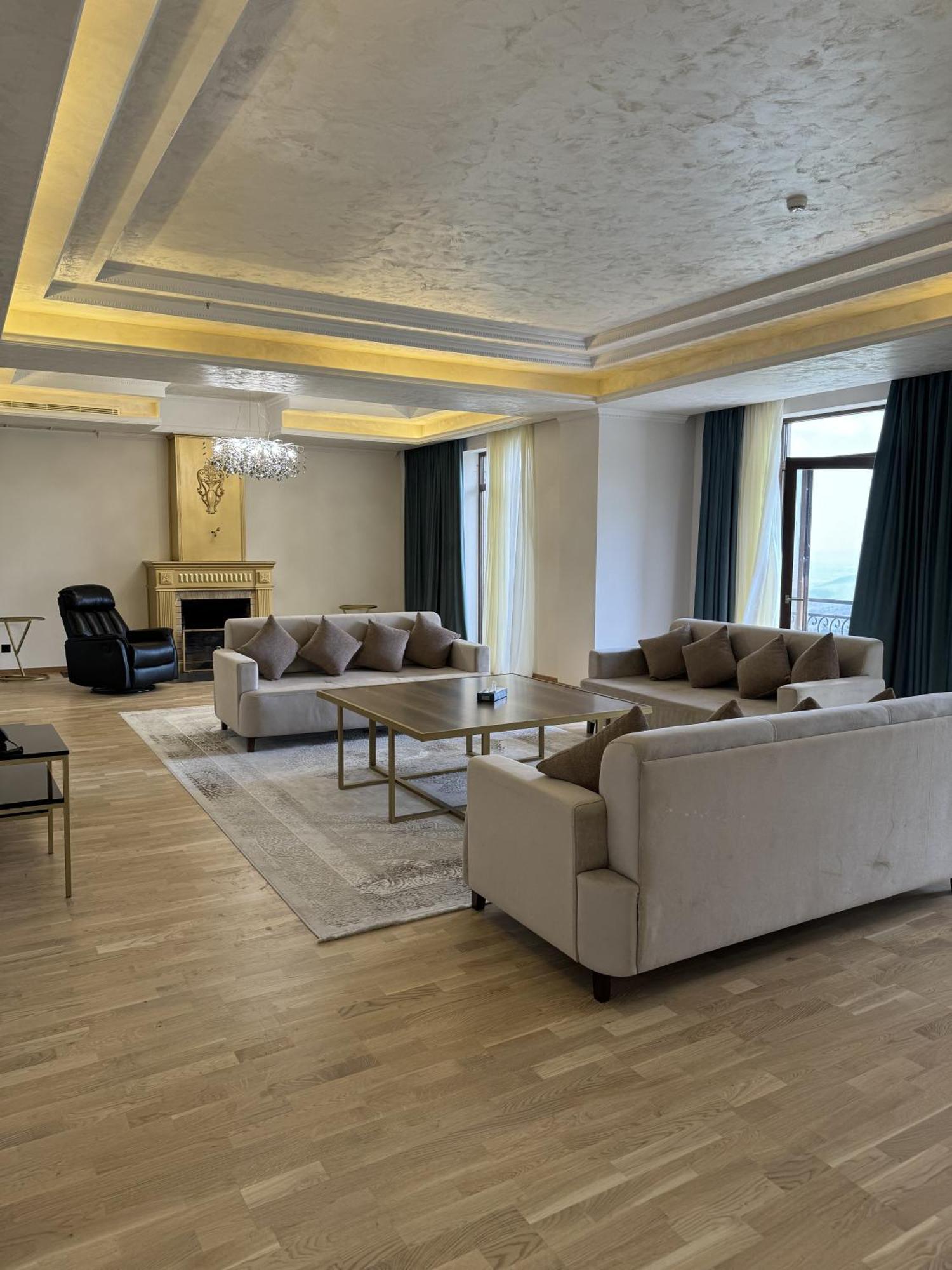 Eighty Eight Deluxe Hotel & Spa تساجكادزور المظهر الخارجي الصورة